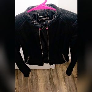 Comfortable leather jacket